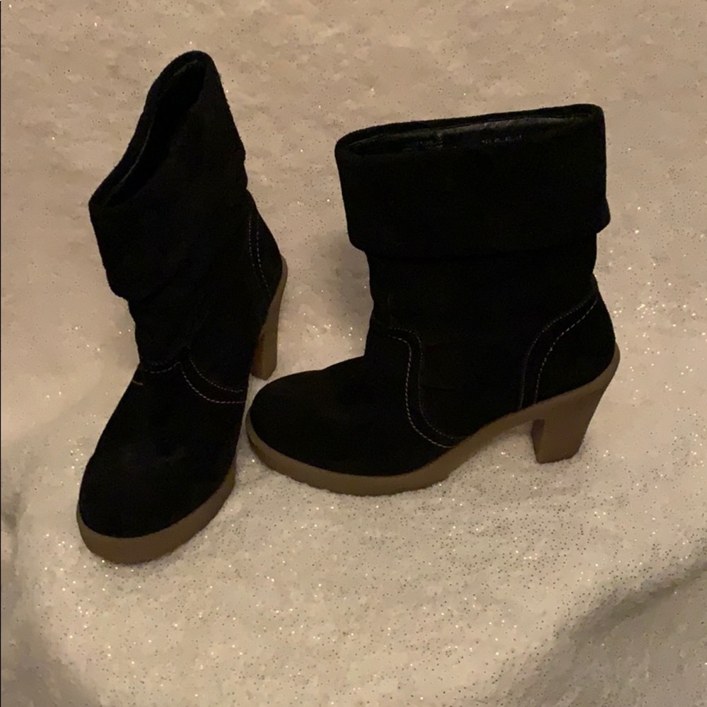 Andrea ankle boots